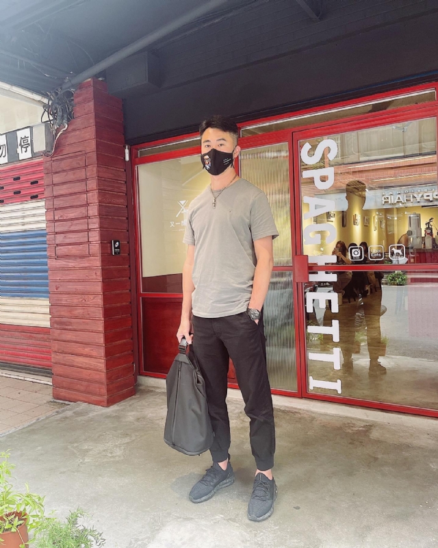 酒商安迪的第一张照片--开封相亲服务中心