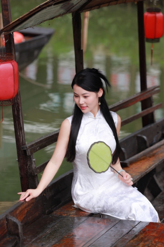 小慧的第二张照片--开封相亲服务中心