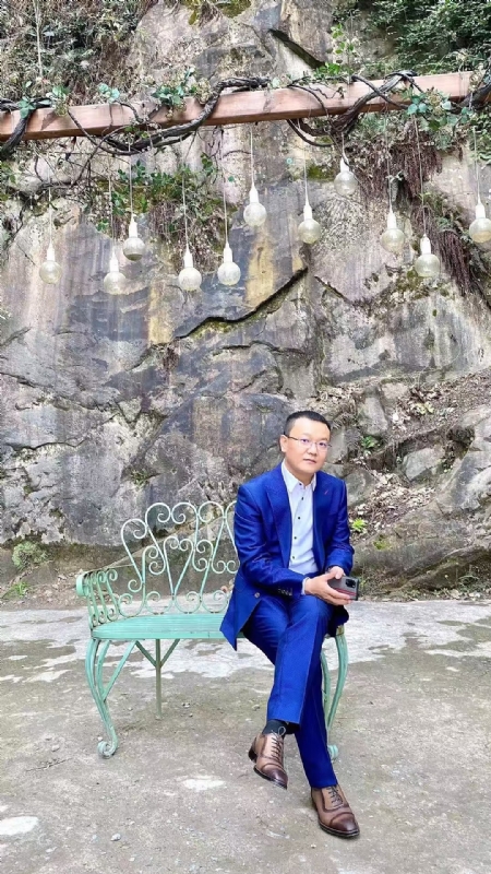 dikson的第一张照片--开封相亲服务中心