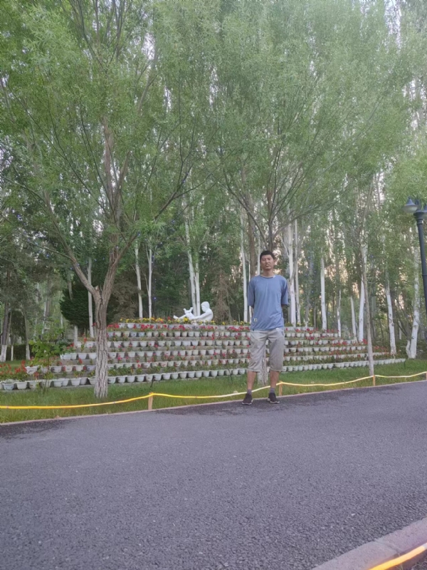 温默的第一张照片--开封相亲服务中心