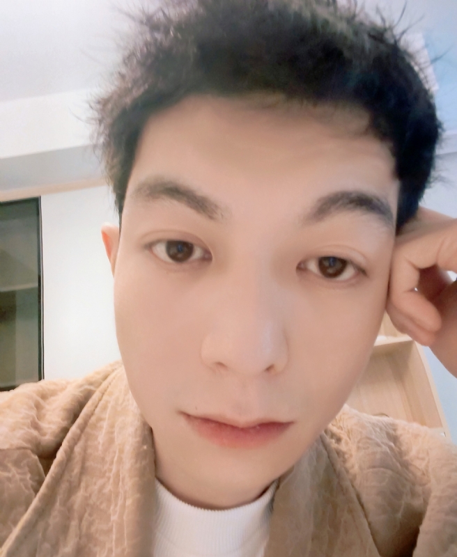 慕白的第一张照片--开封相亲服务中心