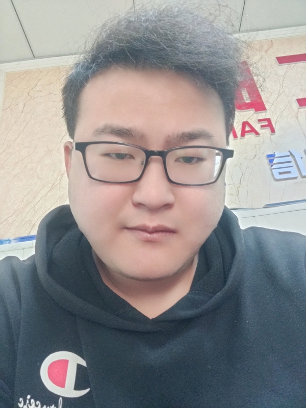 小张的第一张照片--开封相亲服务中心