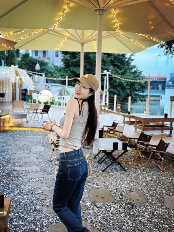 Vicky的第二张照片--开封相亲服务中心