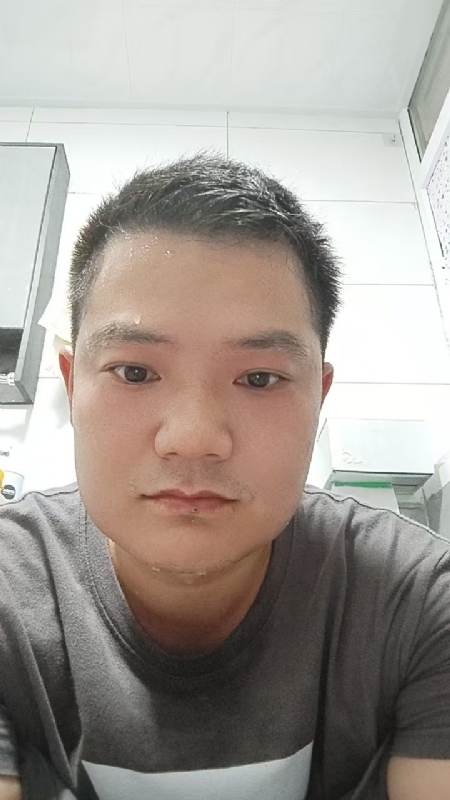 皓月当空的第一张照片--开封相亲服务中心