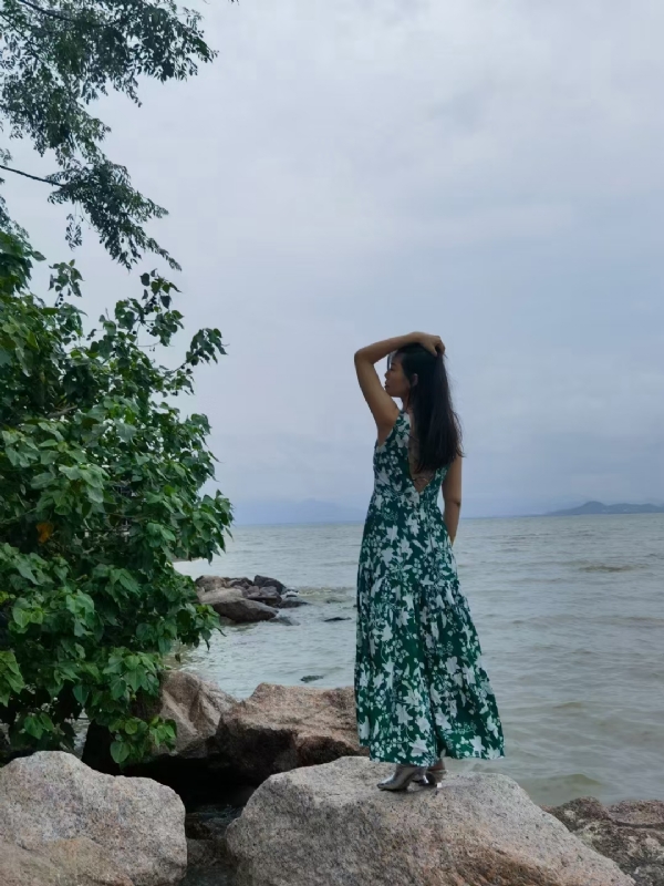 甜以待人的第四张照片--开封相亲服务中心