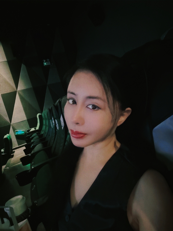 Moon的第一张照片--开封相亲服务中心