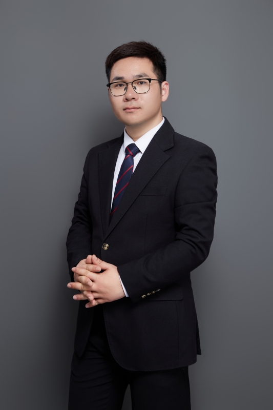 认真的第一张照片--开封相亲服务中心