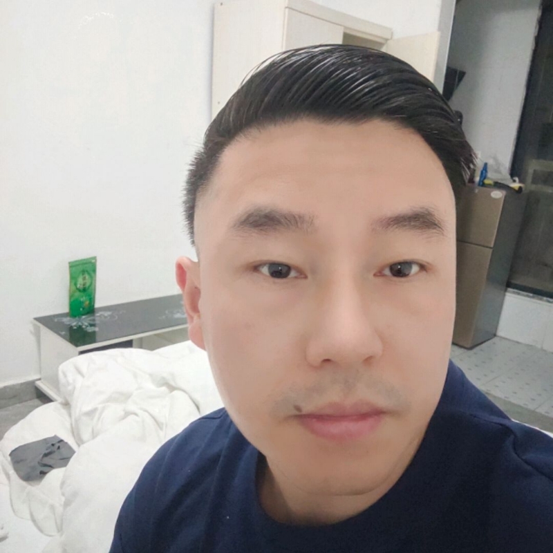 Poluk秦的第一张照片--开封相亲服务中心