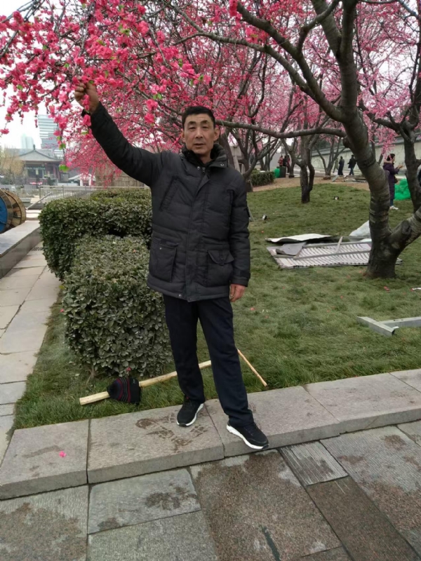 风雨的第一张照片--开封相亲服务中心