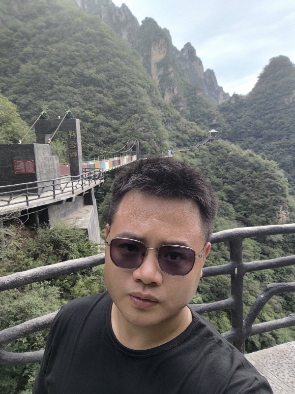 大海的第一张照片--开封相亲服务中心