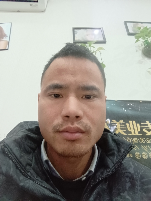 liuliyong的第一张照片--开封相亲服务中心