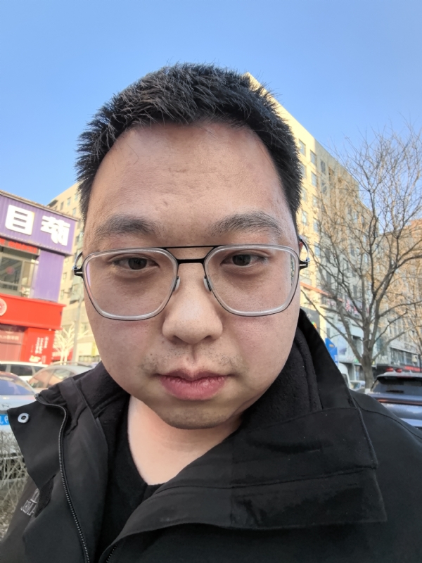 宋哲的第一张照片--开封相亲服务中心