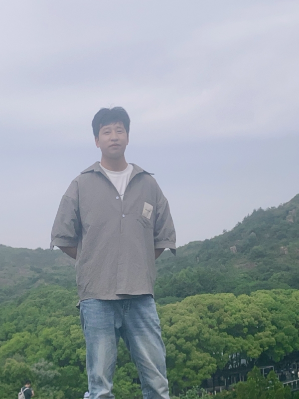 渐行渐远的第二张照片--开封相亲服务中心