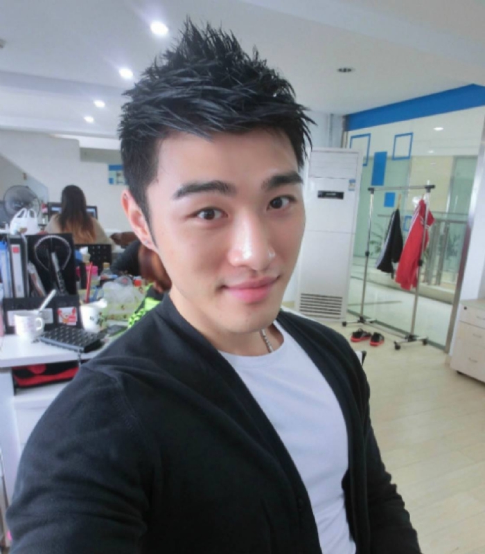 青衫故人的第一张照片--开封相亲服务中心