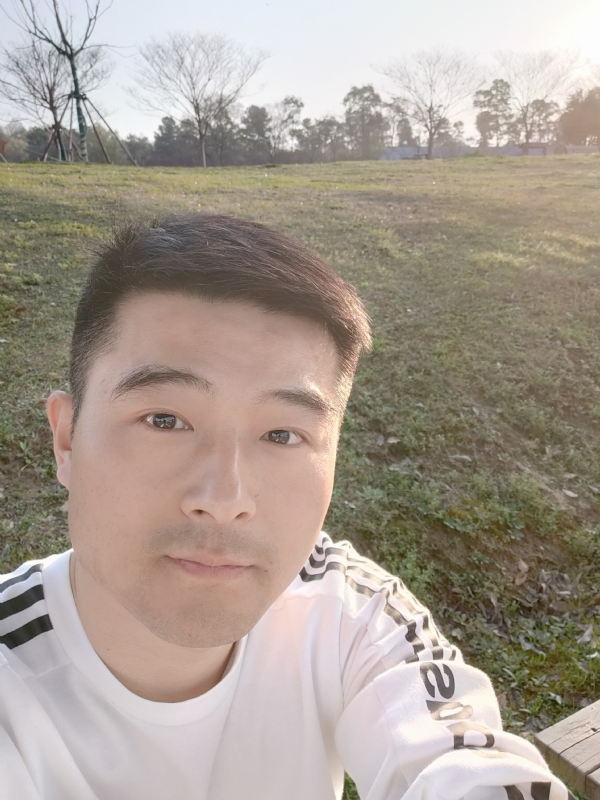 一凡的第一张照片--开封相亲服务中心