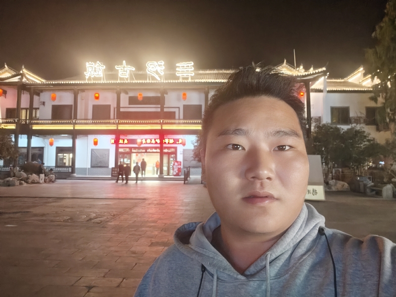 小鹿艾克的第一张照片--开封相亲服务中心