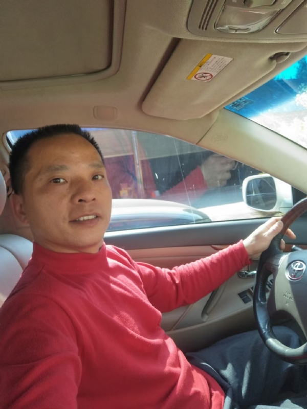 真诚征婚的第三张照片--开封相亲服务中心