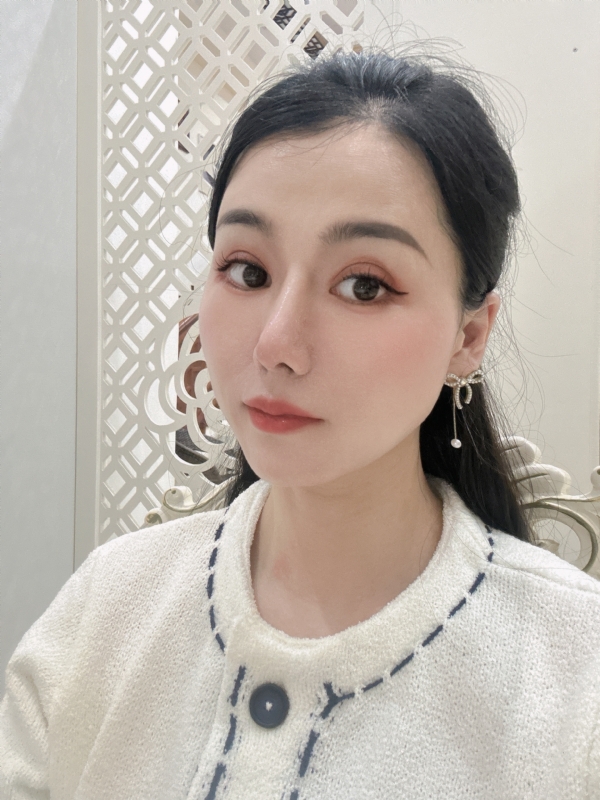 金莉的第一张照片--开封相亲服务中心