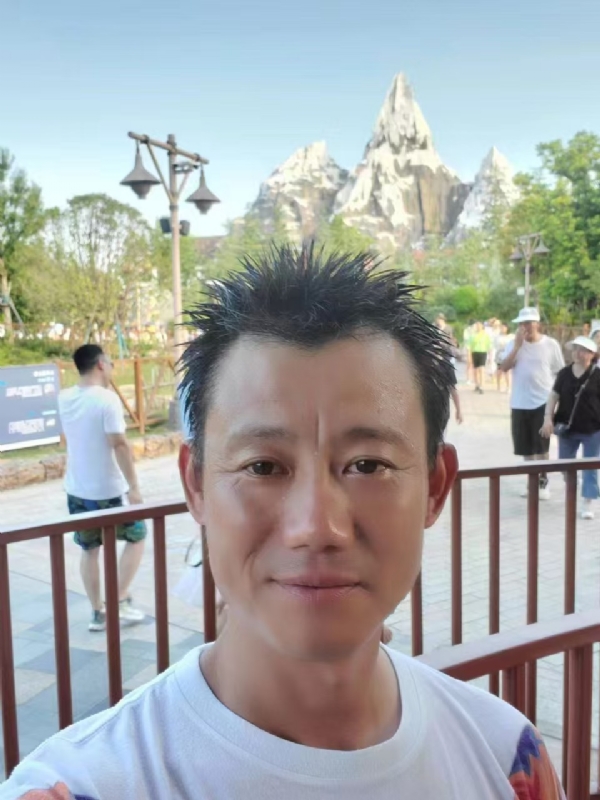 艾氏涂料博的第一张照片--开封相亲服务中心