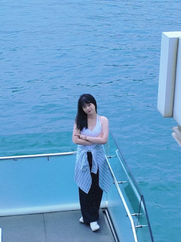 猫姐的第一张照片--开封相亲服务中心