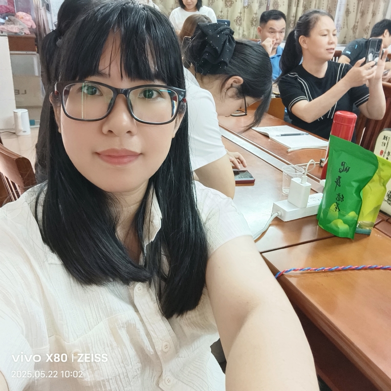 雯城慧敏的第一张照片--开封相亲服务中心