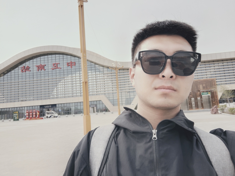 起因的第一张照片--开封相亲服务中心