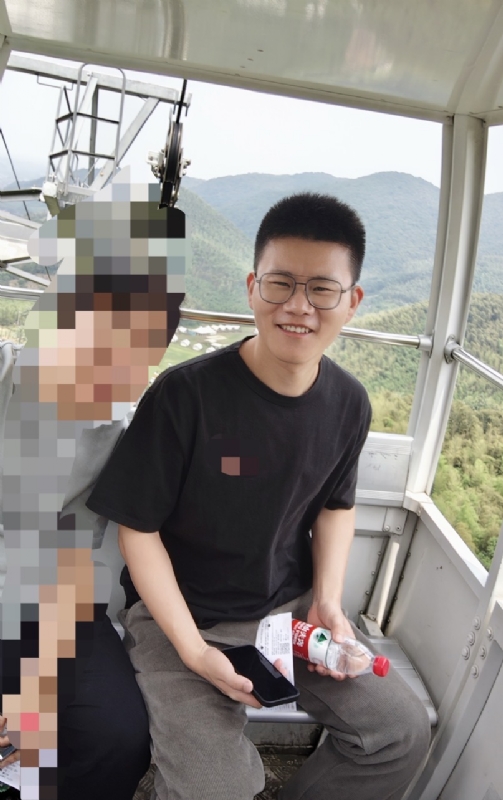 奔奔笨笨的第一张照片--开封相亲服务中心