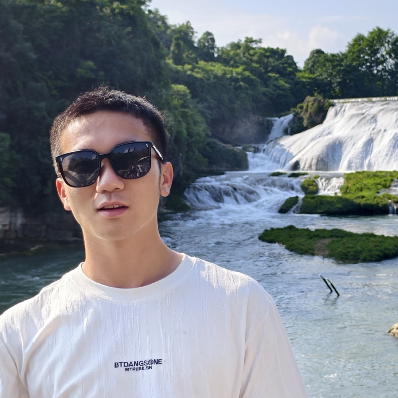 飞殷的第一张照片--开封相亲服务中心