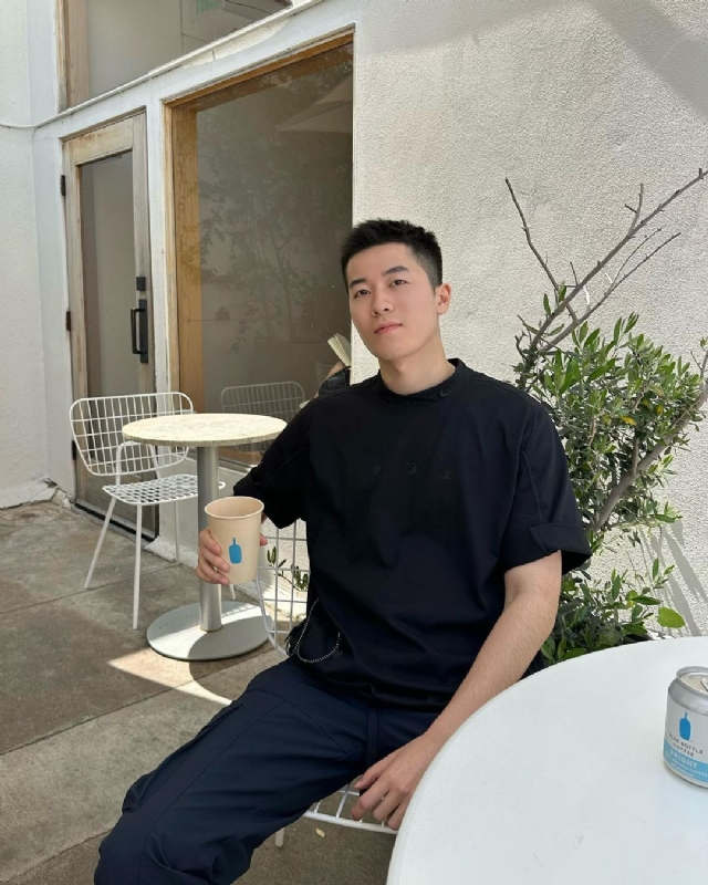 VV的第二张照片--开封相亲服务中心