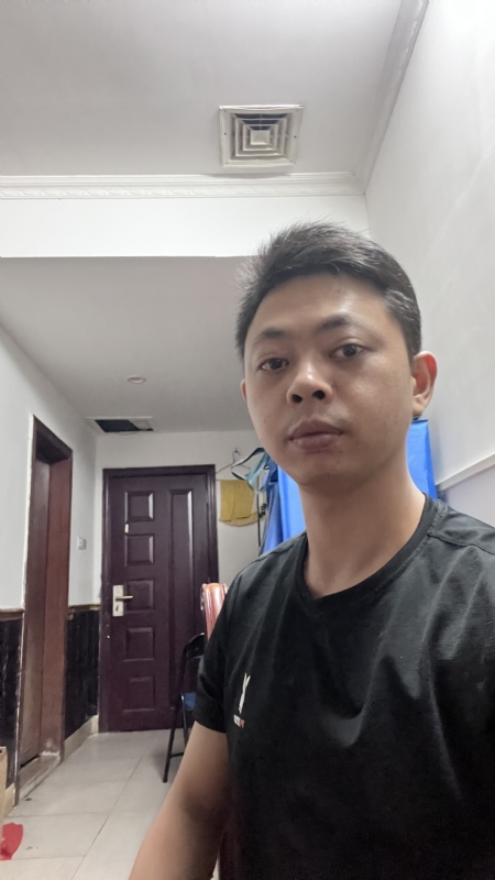 飞天猪的第一张照片--开封相亲服务中心