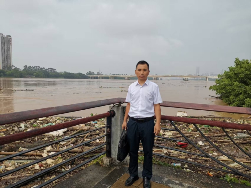 石泽根的第一张照片--开封相亲服务中心