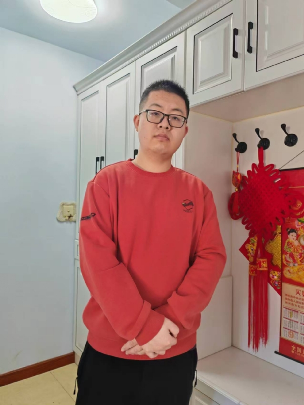 智慧的小胖的第一张照片--开封相亲服务中心