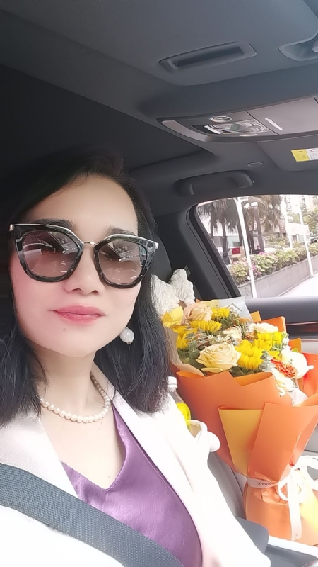 Apple的第一张照片--开封相亲服务中心