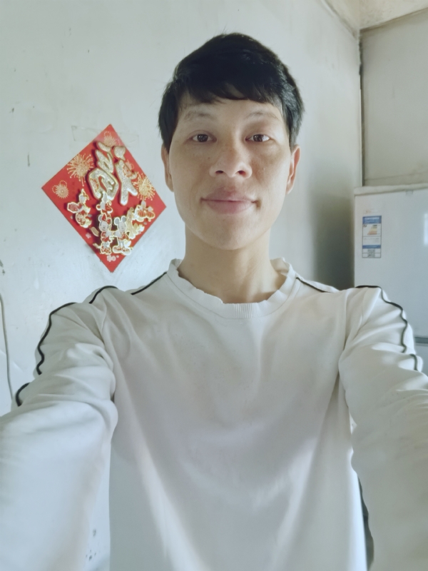 夏风微凉的第一张照片--开封相亲服务中心