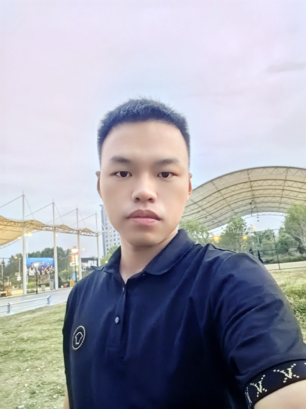 心中有你的第一张照片--开封相亲服务中心