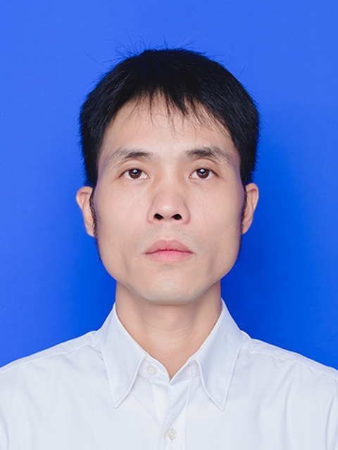 魅力中年的第一张照片--开封相亲服务中心