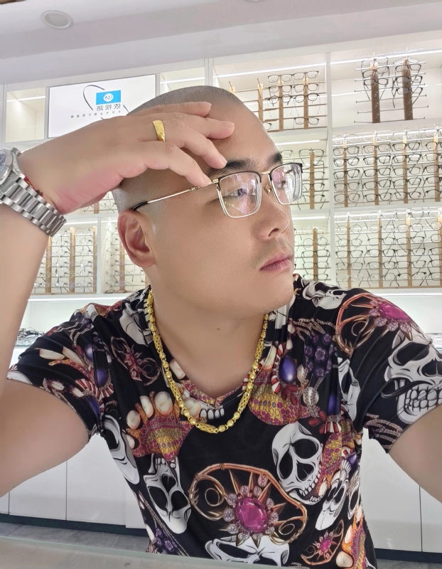 一生诺言的第一张照片--开封相亲服务中心