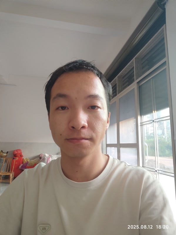 杨培鑫的第一张照片--开封相亲服务中心