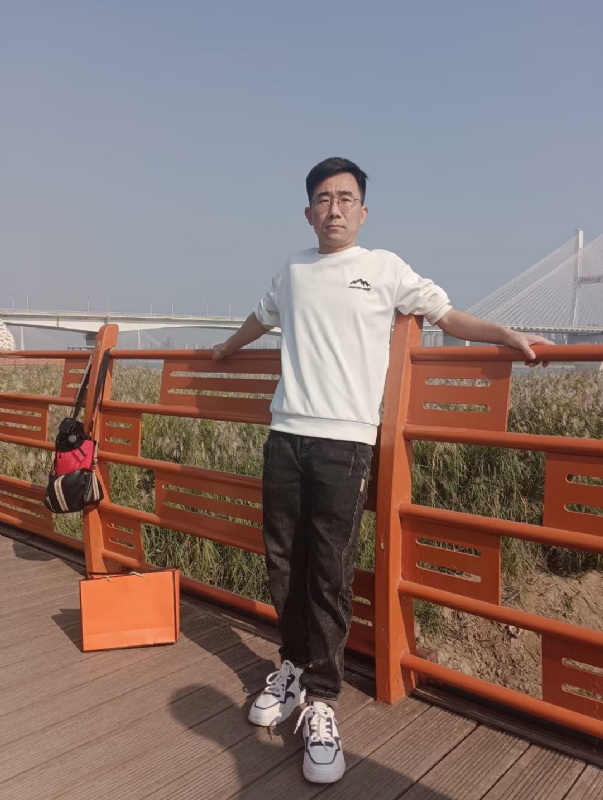 黑白的第一张照片--开封相亲服务中心