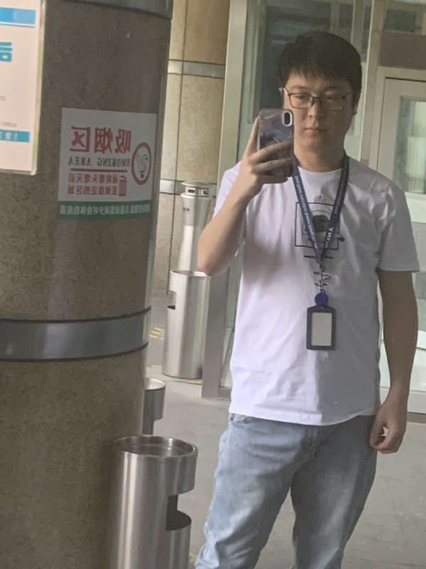 潜伏的第一张照片--开封相亲服务中心