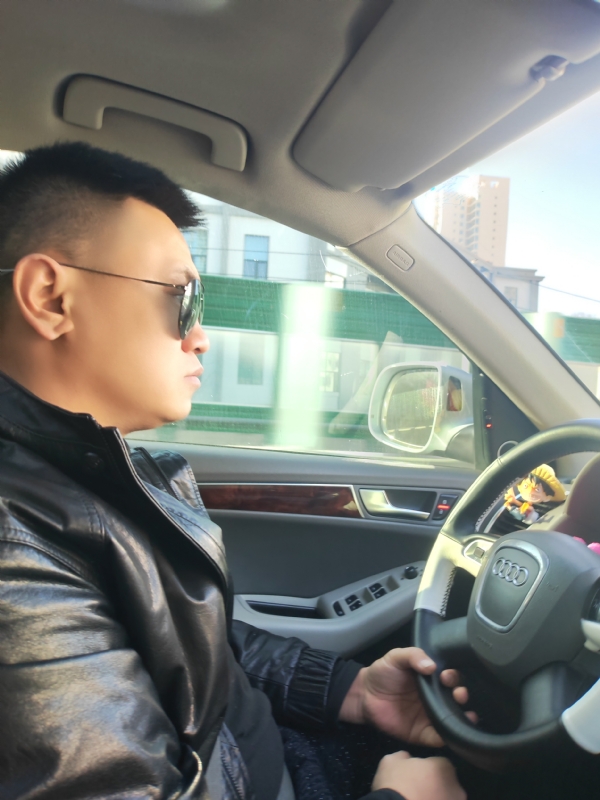 Mr陈的第一张照片--开封相亲服务中心