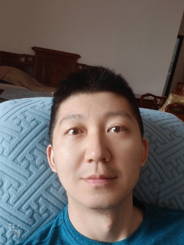 大千的第一张照片--开封相亲服务中心