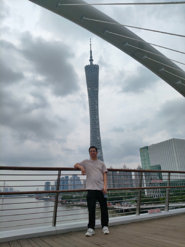 幻胧的第一张照片--开封相亲服务中心