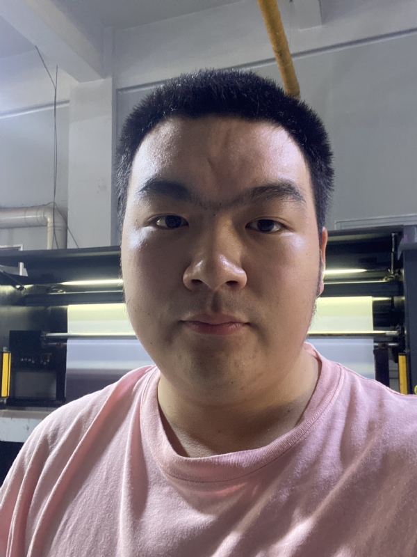 幽默的加菲猫的第一张照片--开封相亲服务中心