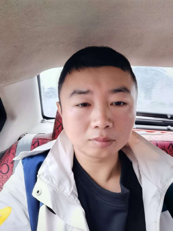 随缘的第二张照片--开封相亲服务中心