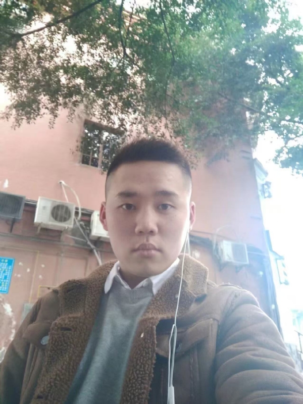 想了很久的男人的第一张照片--开封相亲服务中心