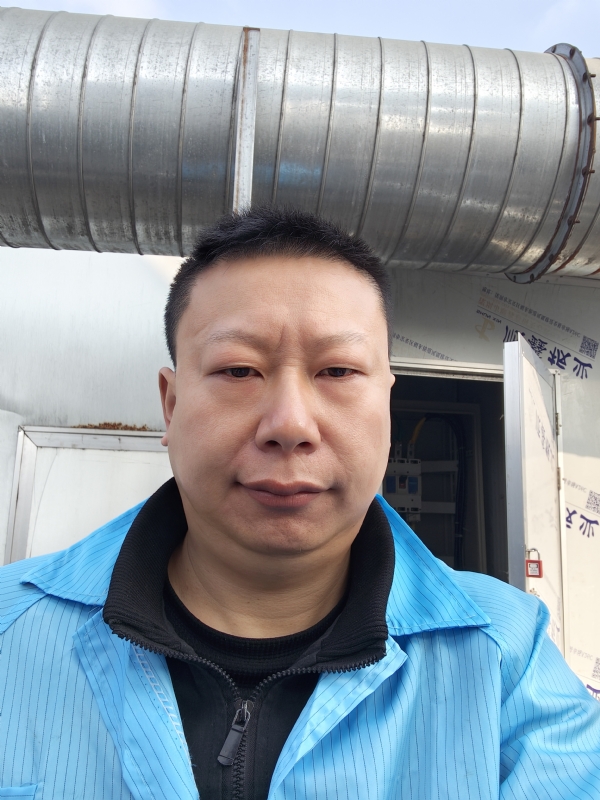 太阳迷眼的第一张照片--开封相亲服务中心