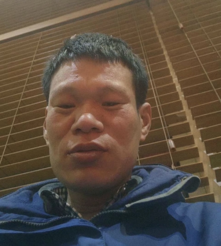 爱你在心口难开的第一张照片--开封相亲服务中心