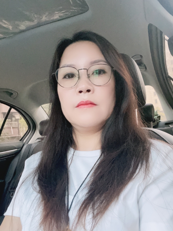 牡丹的第一张照片--开封相亲服务中心