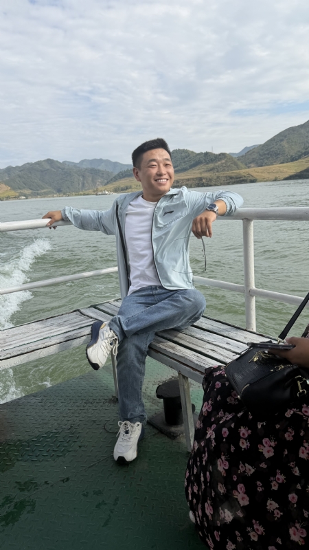 烟花易笑的第一张照片--开封相亲服务中心